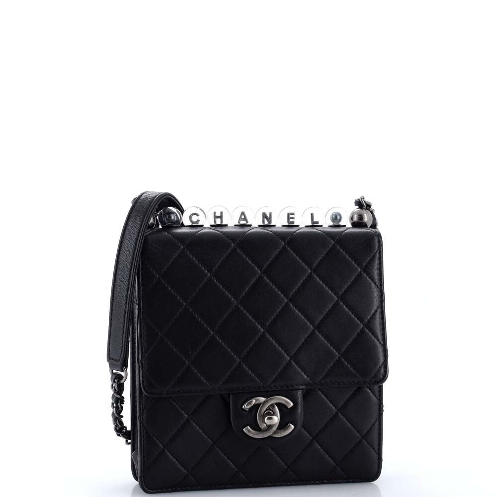 Chanel Chic Pearls Flap Bag Quilted #281994C31B - Picture 2 of 8